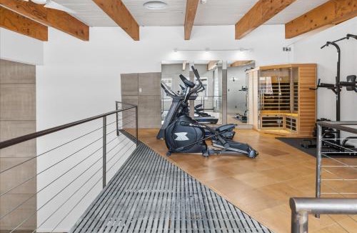 Chatham-Arch House | Luxury 5BR Mass Ave Retreat w Gym & Sauna