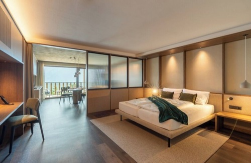 Tirolo Apartment | Luxury apartments in the center of Dorf Tirol - quiet location. 202