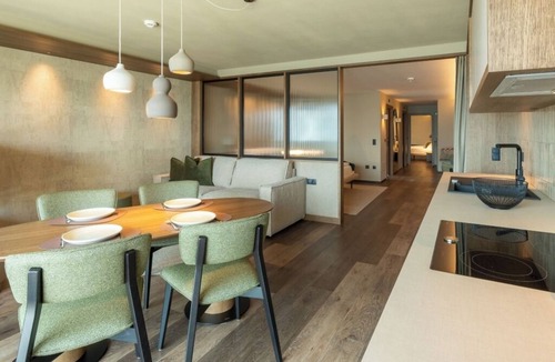 Tirolo Apartment | Luxury apartments in the center of Dorf Tirol-quiet location. 103