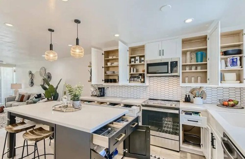 South Scottsdale Condo | Luxury Condo in Old Town Scottsdale w/Pool