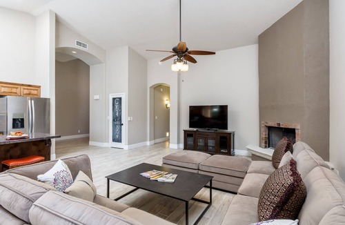 Desert Paradise Estates House | Luxury home, great shopping near Kierland and golfing, pool