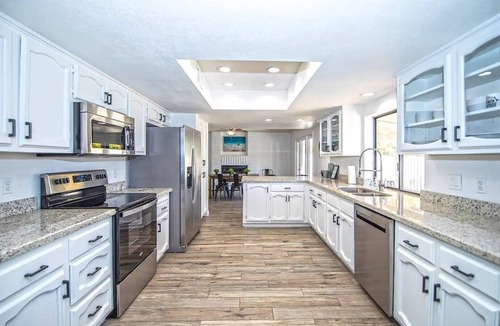 Yuma House | LUXURY Living 5