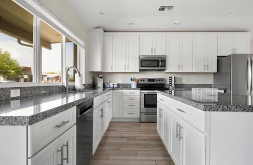Southwest Village House | Luxury Scottsdale Home, walk to Old Town
