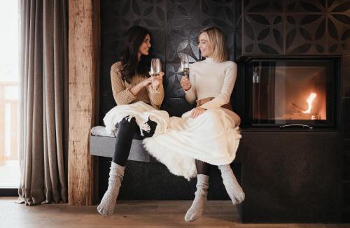 Daunei Ski Chalet | Luxury Spa Chalet Lum d'Or