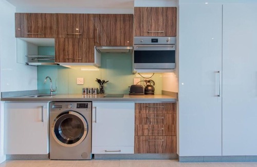 Umhlali Apartment | Luxury Studio at Lagoon Drive Durban