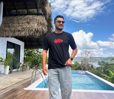 Sauce Villa | MAJAZ Sauce Laguna Azul