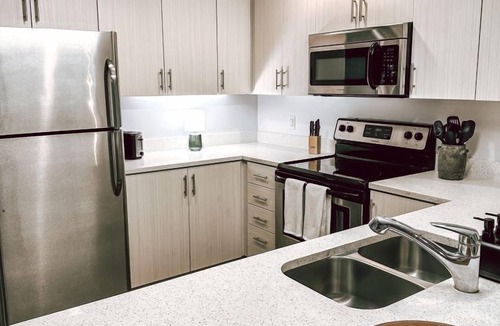West University Apartment | Malibu: Relax in style and live your best life