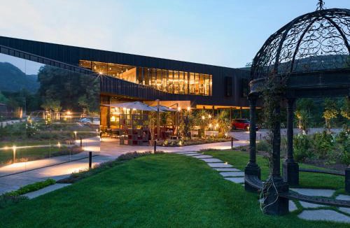 Aldino Hotel | Manna Resort