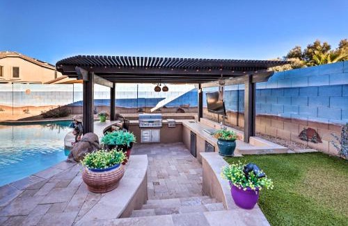 Maricopa House | Maricopa Home w/Swim-Up Bar, Heated Pool & Slide