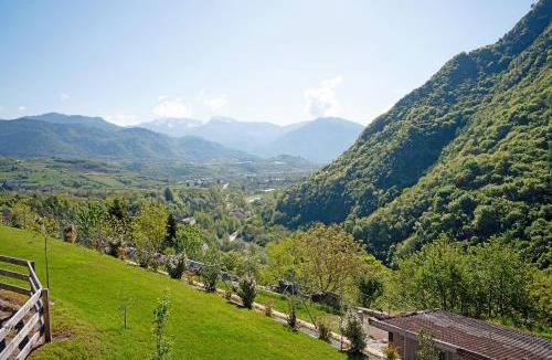 Civezzano Apartment | Maso Cantanghel wine retreat
