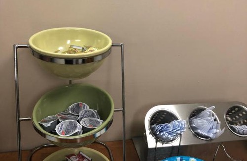 Sicklerville Hotel | Mayfair Motel