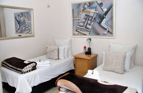 Ladysmith House | Memra Guest House