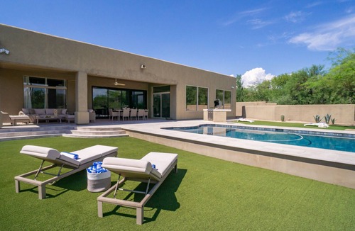 North Scottsdale Villa | Mesa Calor by AvantStay | Luxe Desert Retreat in North Scottsdale