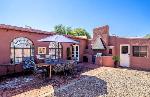 Sam Hughes House | Mesquite Manor - Historic 3BD 2BA Tucson Bungalow, Steps to UofA