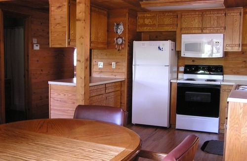 Lampe Cabin | Mill Creek Resort on Table Rock Lake
