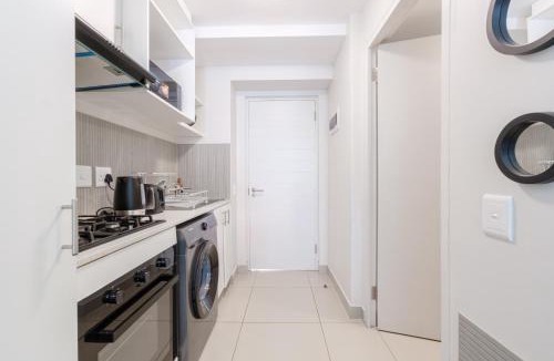 Umhlanga Apartment | Millennial Eden Suite