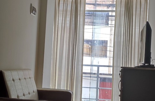 Puno Bed & Breakfast | Mini Duplex, Departamento, y Cocina Equipada Lugar Céntrico Ideal Para Parejas