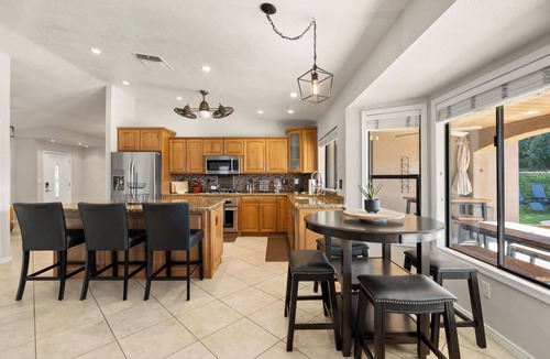 Deer Valley House | Mins to Staduim w/Pool & Man Cave Outdoor Grill