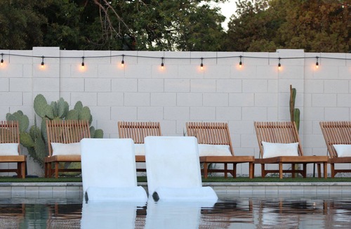 Sherwood Towne House | Minutes to Old Town · Resort Pool · 3 En Suites