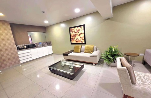 Santa Cruz Apartment | Miraflores Luxury Skytop Oceanview Apartment
