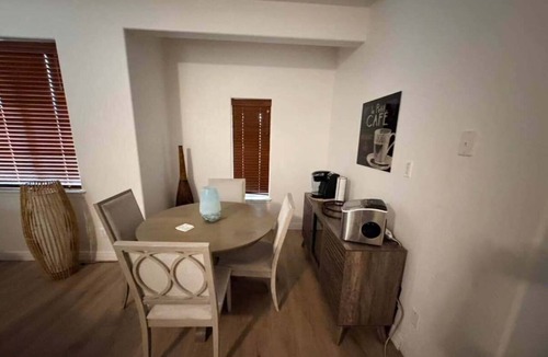 Prescott House | Modern 4 bedroom 3.5 bath house with 2 Primary Bedrooms. CLOSE to EVERYTHING!
