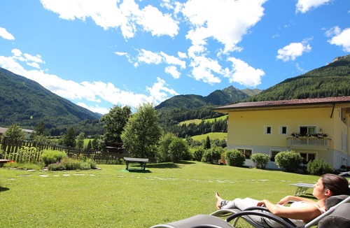 Lutago Apartment | Modern alpine apartment surrounded by nature with wellness area