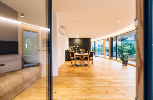 Neumarkt Apartment | Modern and comfortable holiday home