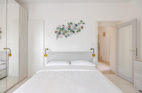 Schio Apartment | Modern Apartment Business & Outdoor near the railway station