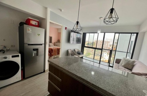 Chorrillos Apartment | Modern apartment steps from the sea bordering barranco