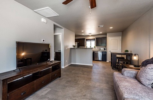 Kingman Apartment | Modern Comfort: Quiet Neighborhood Near Parks