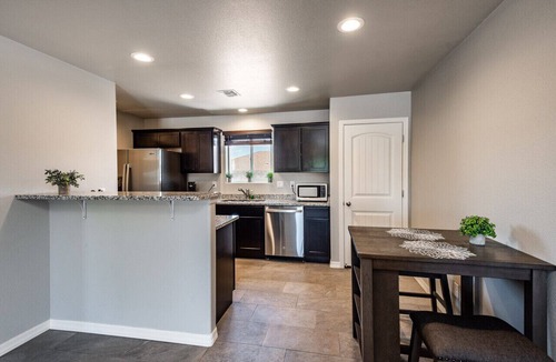 Kingman Apartment | Modern Comfort: Quiet Neighborhood Near Parks