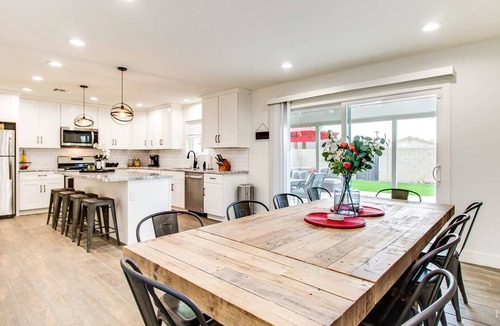 South Scottsdale Villa | Modern Comforts Near Old Town Scottsdale and Asu!