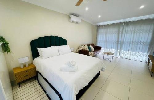 Umdloti Apartment | Modern Cozy Coastal Apartment