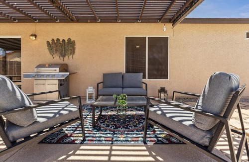 Castlegate House | Modern & Cozy House With Salt Pool & Baja Deck In San Tan Valley