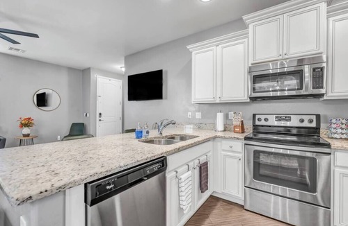 Higley Park House | Modern desert vibes in the heart of Gilbert!