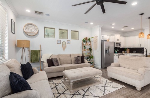 Cooley Station House | Modern Island Getaway with Heated pool added fee, Bar & Gazebo