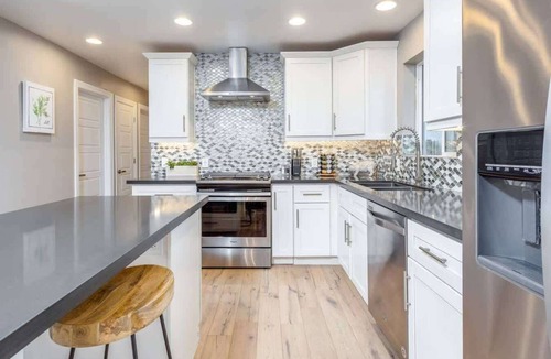 Camelback East House | Modern Living, A Fav! Firepit, BBQ, Min to Airport
