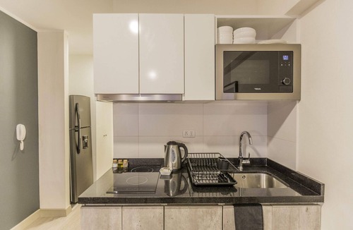 Barranco Apartment | Modern Lofts in Grau Building by Wynwood-House