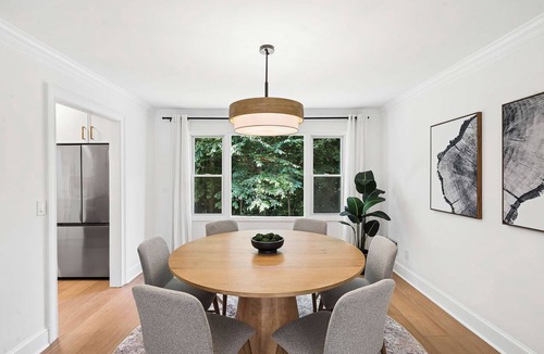Tucker House | Modern Luxury Spacious Atlanta Retreat