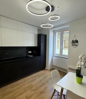 Trento Old Town Apartment | Monolocale Mati - Holiday Home