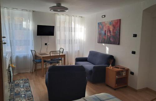 Rovereto Apartment | Monolocale Paola