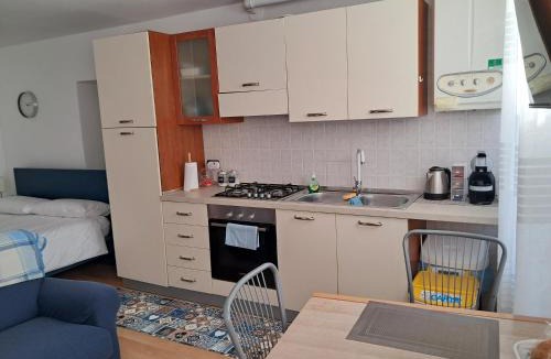 Rovereto Apartment | Monolocale Paola