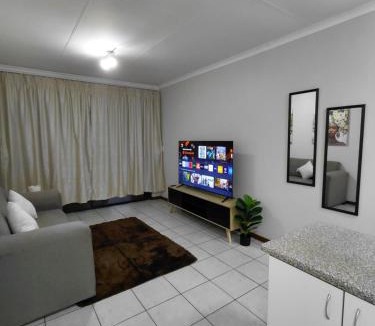 Newcastle Apartment | Mont Pelaan 86