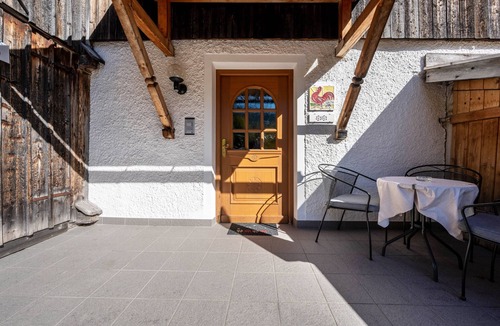 San Vito Apartment | 'Mösslhof Apartment Laite' with Mountain View, Garden & Wi-Fi