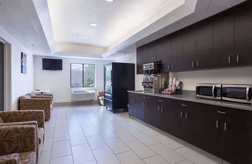 Page Hotel | Motel 6 Page, AZ