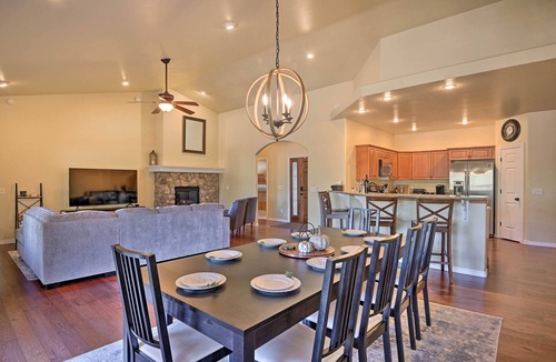 Swiss Manor House | 'Mount Elden Retreat:' 4 Mi to Downtown Flagstaff