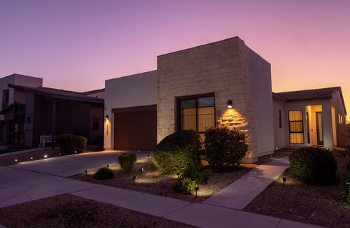 South Mountain House | Mountain Luxe Retreat – Comfort & Resort Amenities in Phoenix
