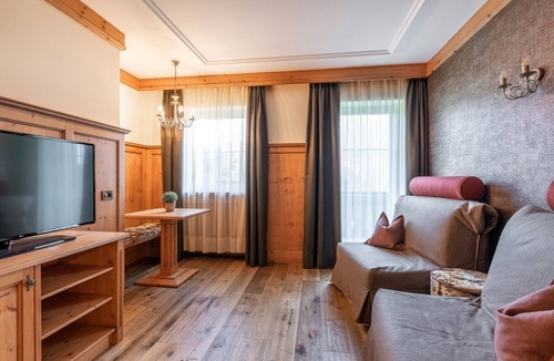 Castelrotto Hotel | Mountain Spa Resort Albion