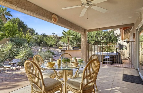 Fountain Hills House | Mountain View in Fountain Hills with Hot Tub