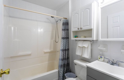 Hunter Condo | Mountainside Haven - walk to Hunter Mountain!